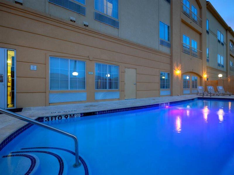 La Quinta By Wyndham Houston New Caney Exteriör bild