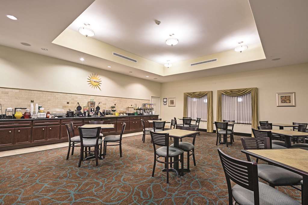 La Quinta By Wyndham Houston New Caney Restaurang bild