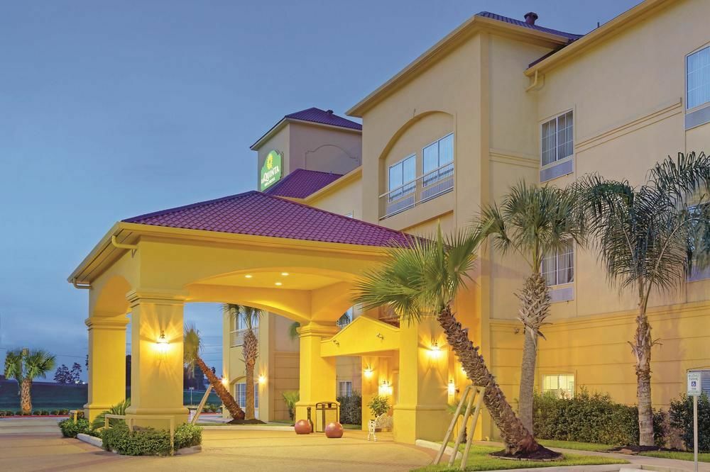 La Quinta By Wyndham Houston New Caney Exteriör bild